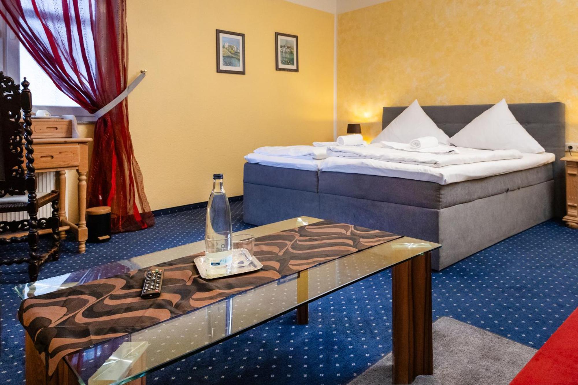 Hotel Restaurant Narasinga Wassenberg Екстериор снимка
