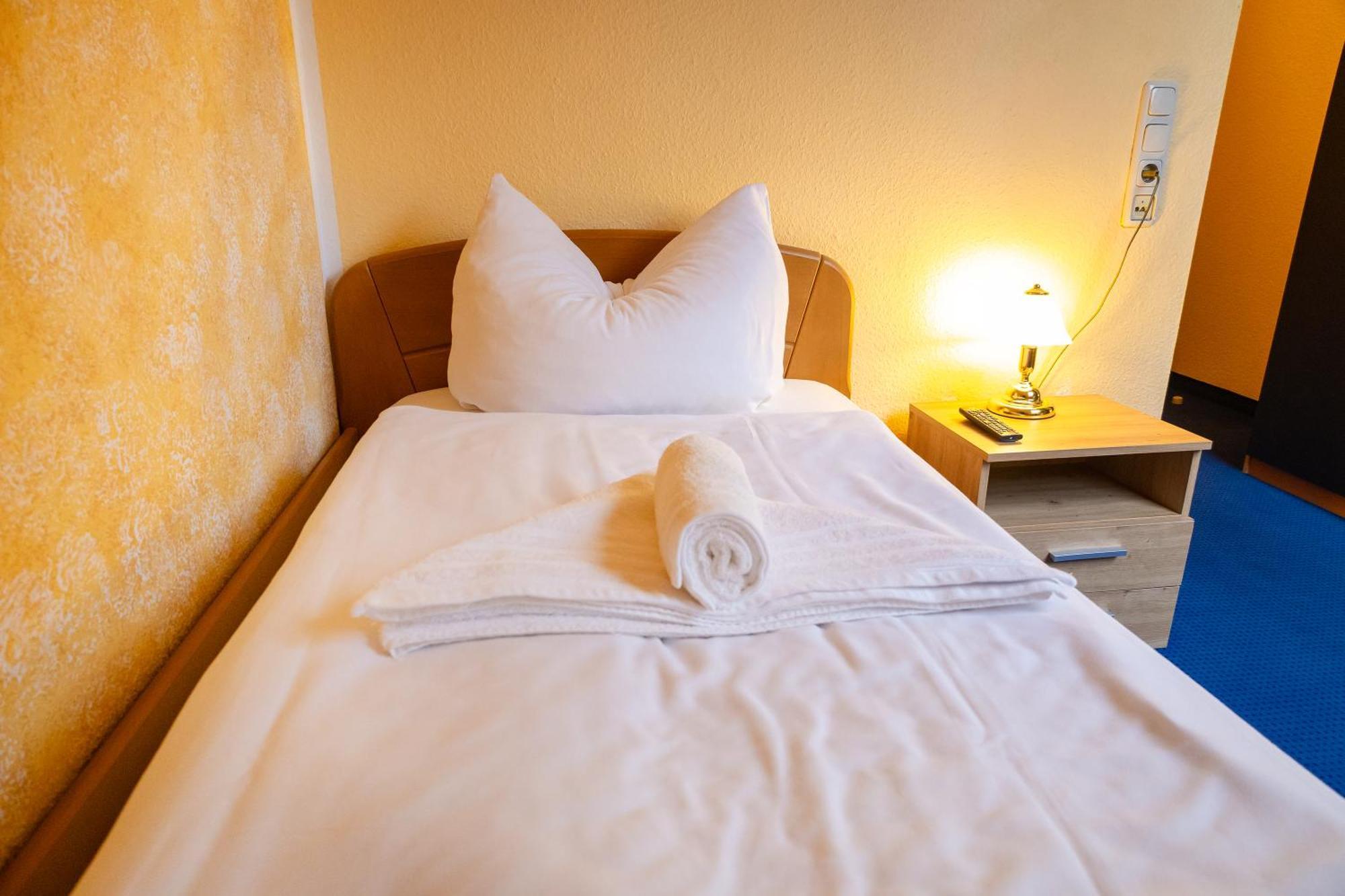 Hotel Restaurant Narasinga Wassenberg Екстериор снимка
