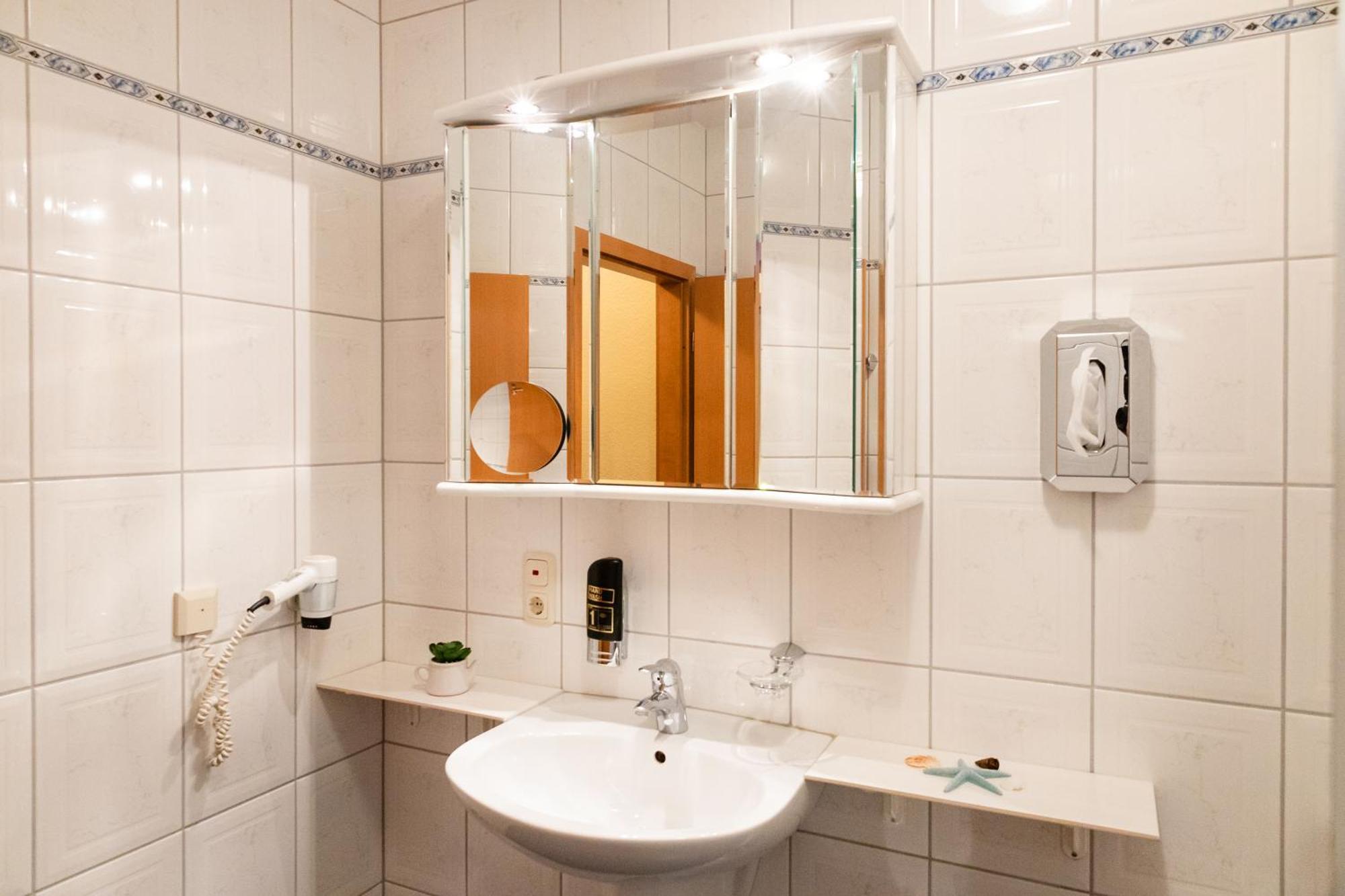Hotel Restaurant Narasinga Wassenberg Екстериор снимка